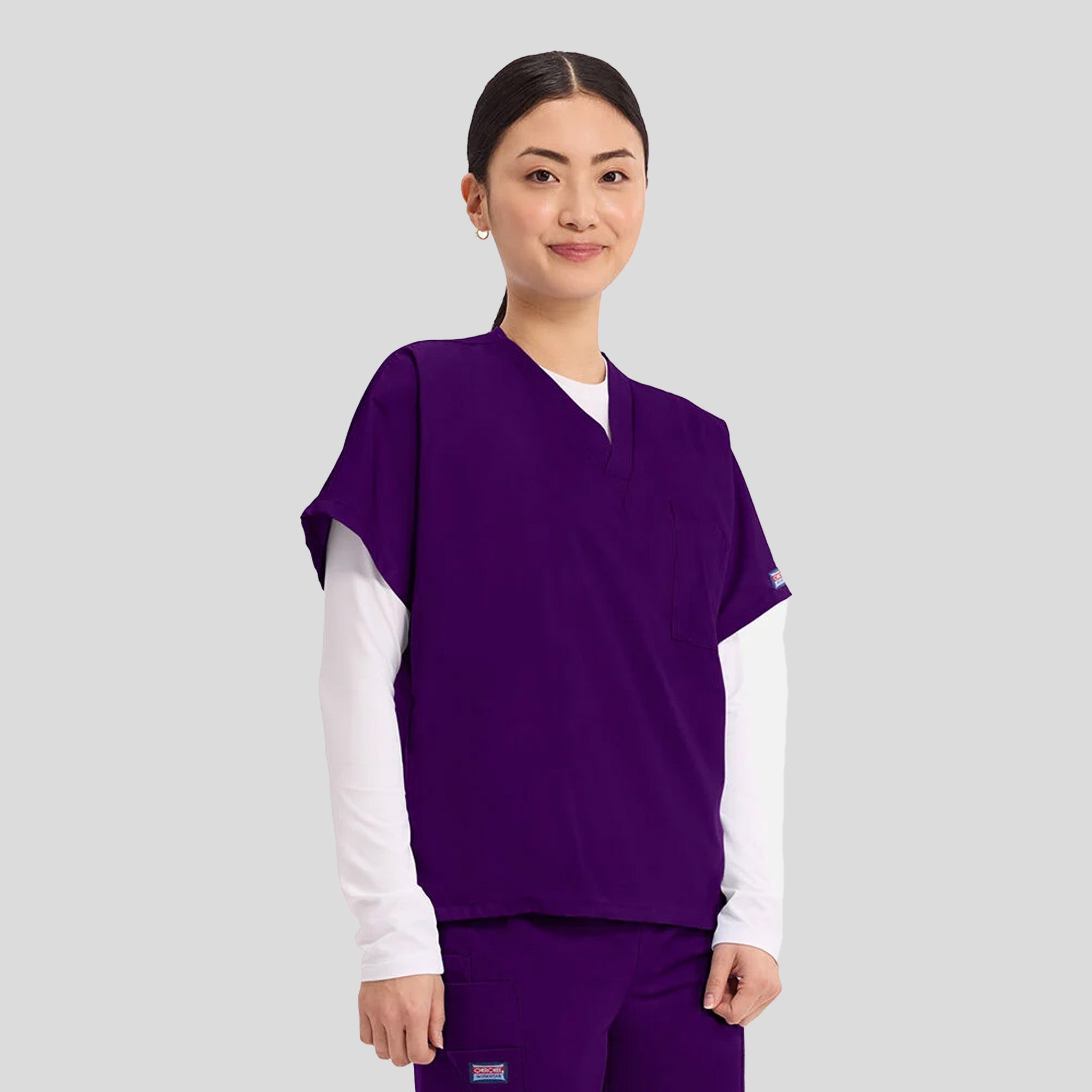 Unisex V-Neck 1 Pocket | Eggplant
