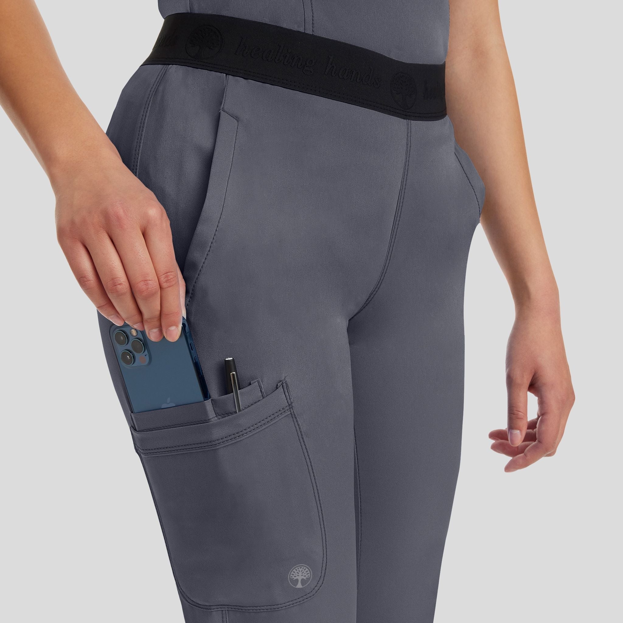 HealingHandsWorks_9500_pewter_detail