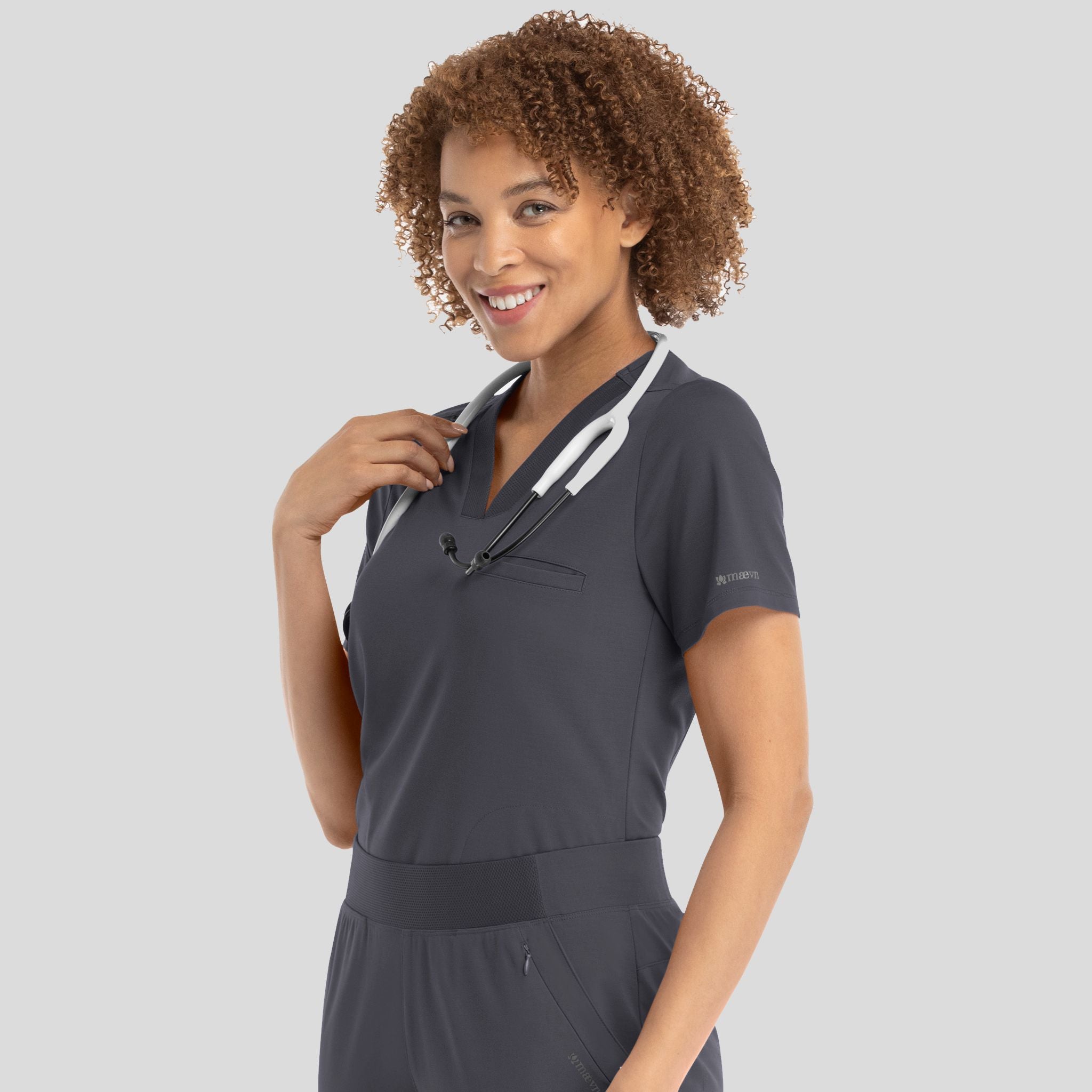 Maevn_Focus_20301_pewter_left