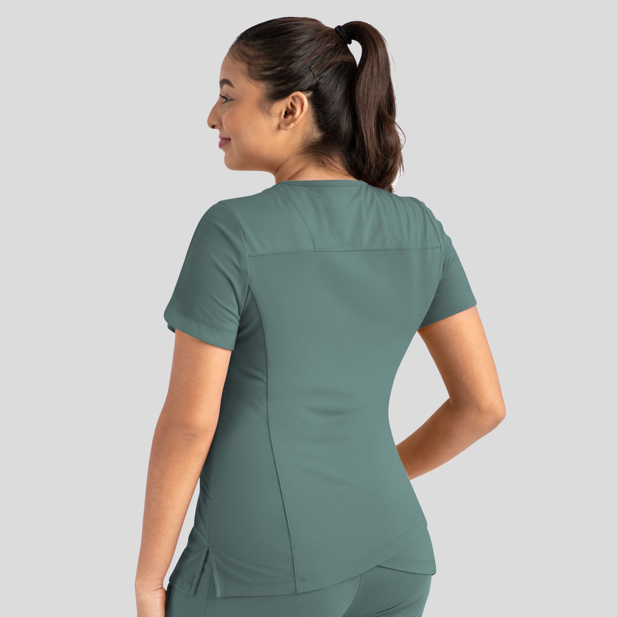 Maevn_Focus_20302_sage_back