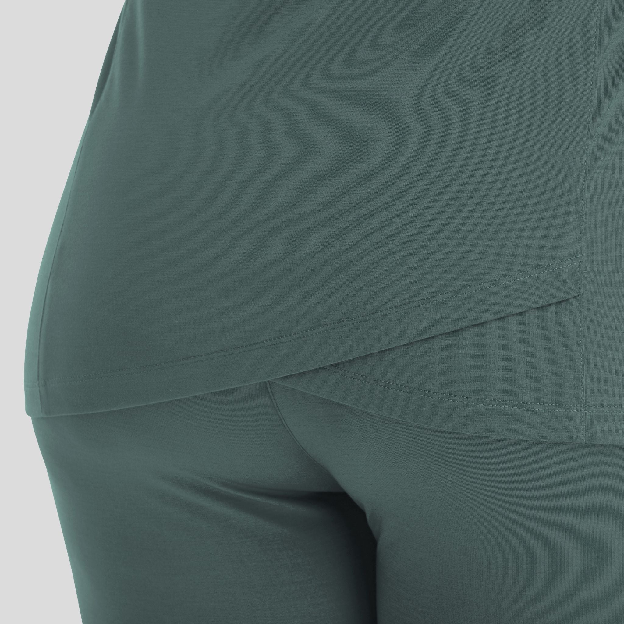 Maevn_Focus_20302_sage_back_detail