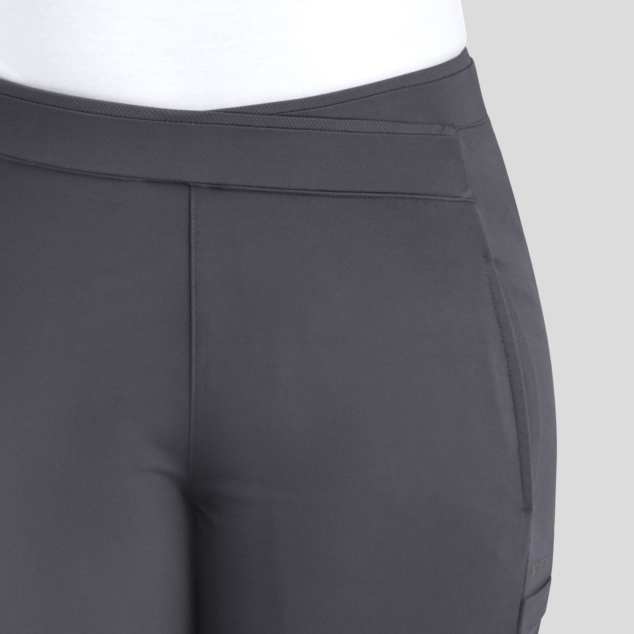 Maevn_Focus_60301_pewter_waist_detail