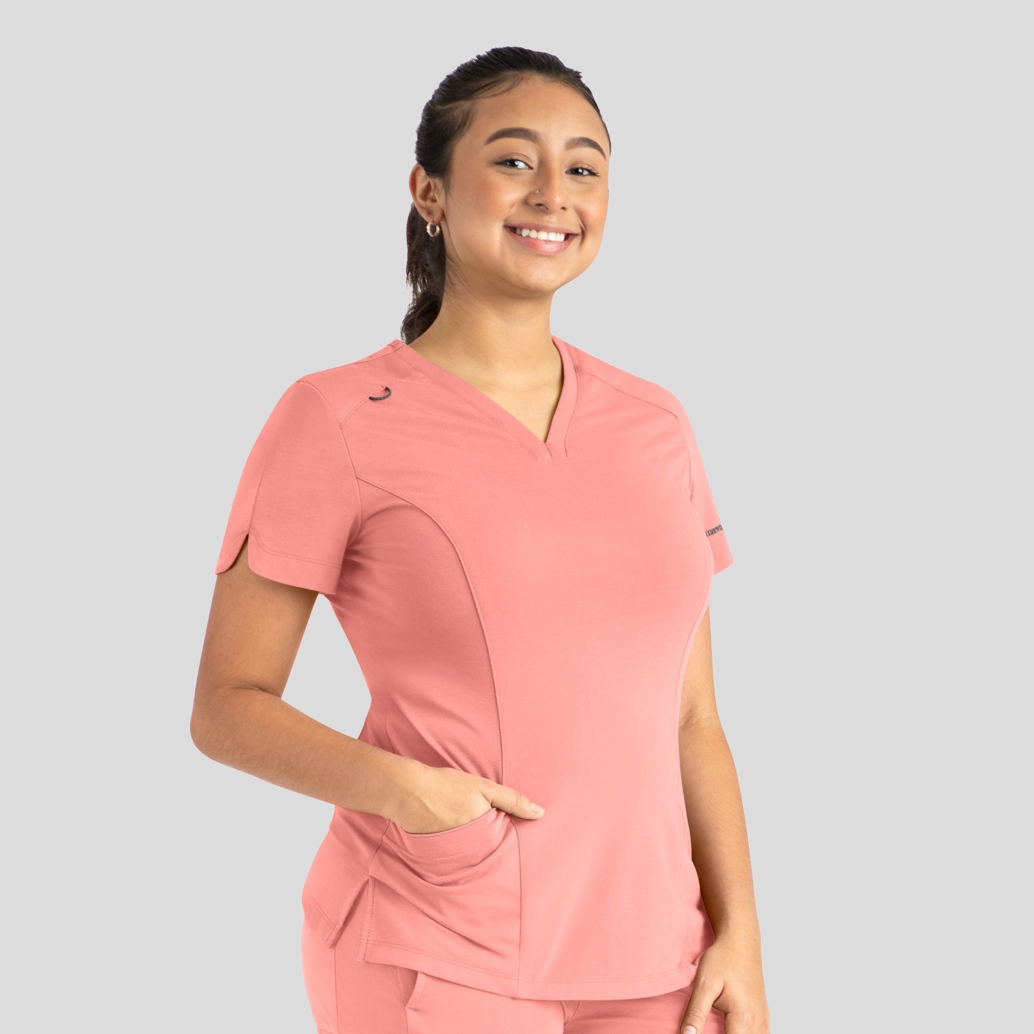 Maevn_Focus_20302_DCR_right