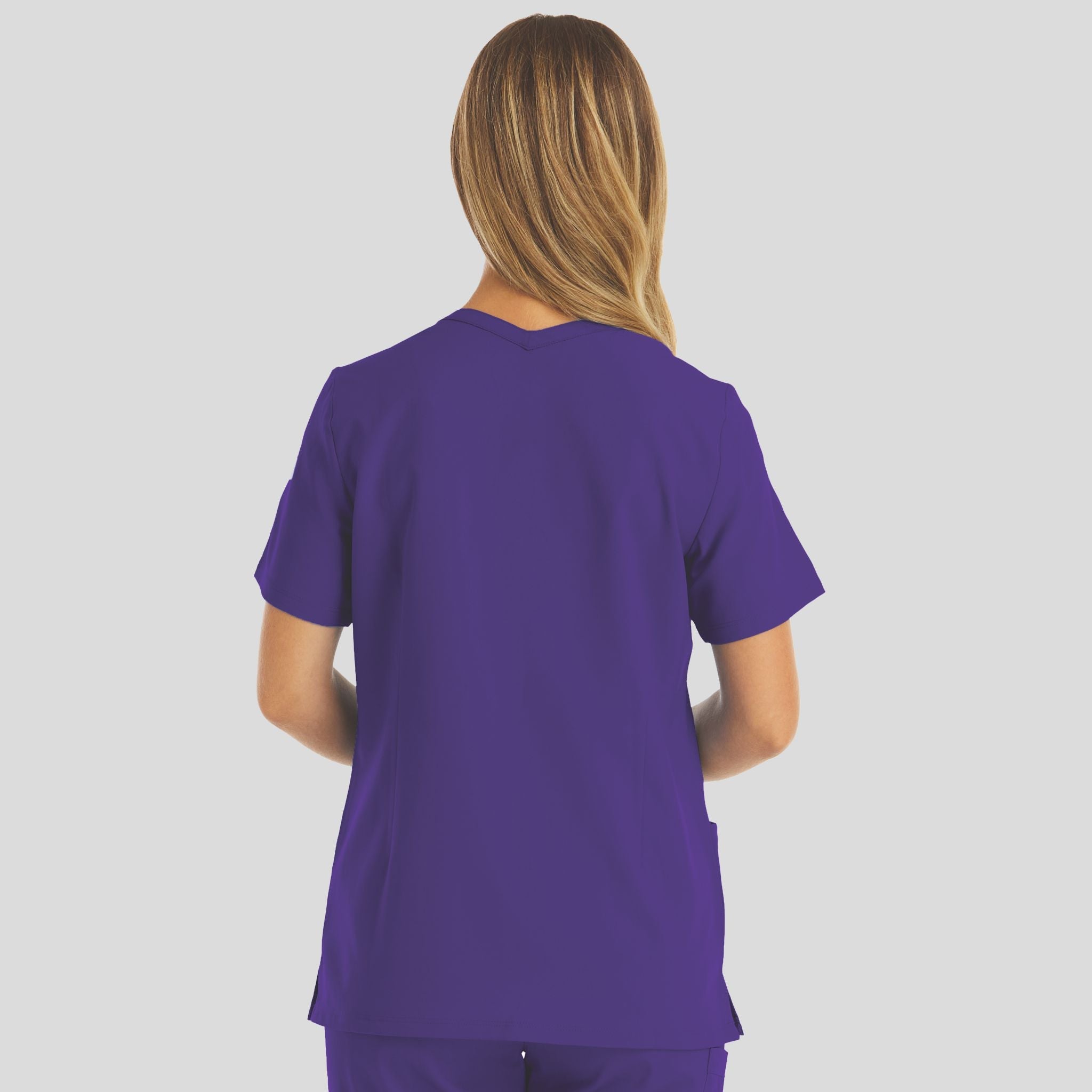 Maevn_Momentum_5001_grape_back