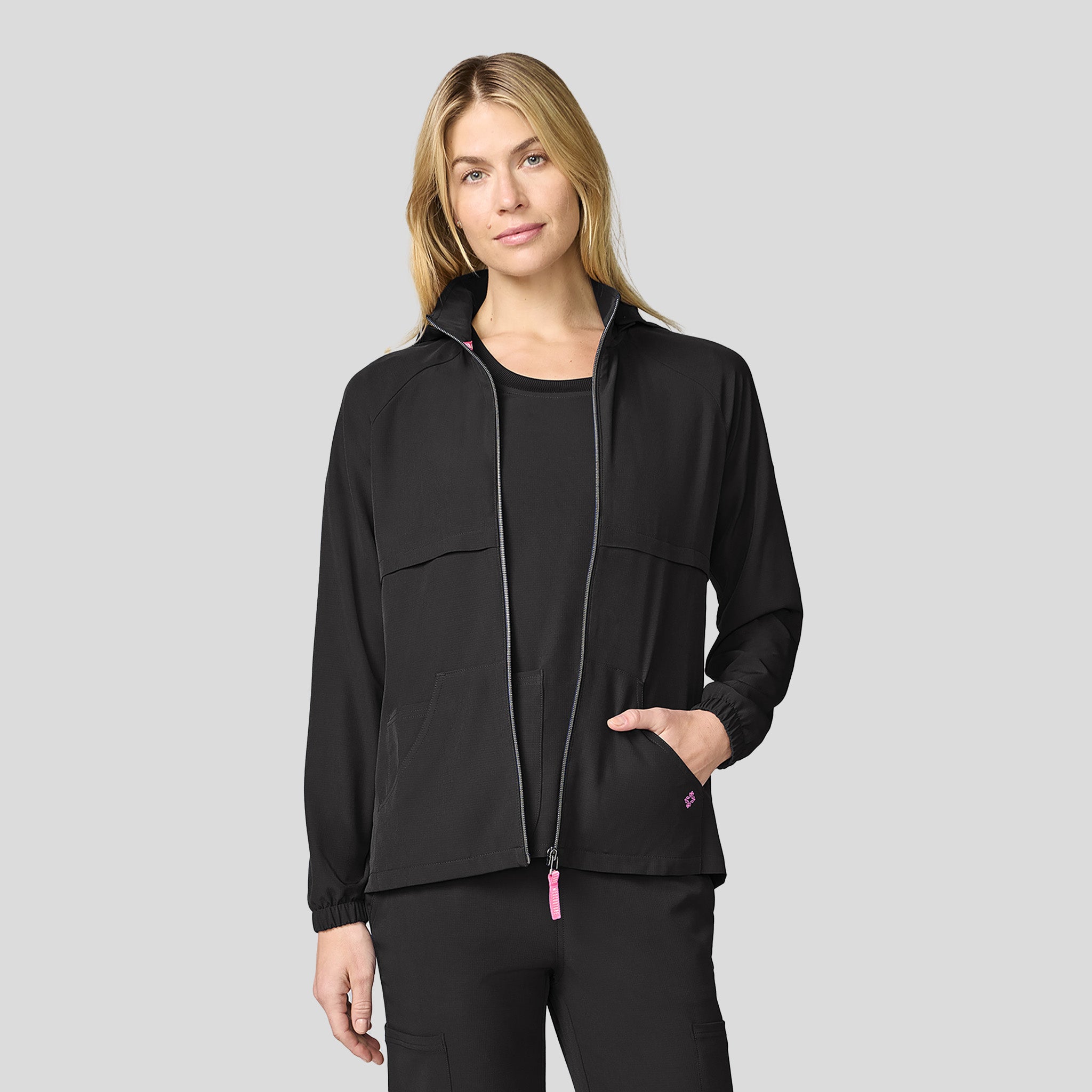 Amp Warm Up Scrub Jacket | Black